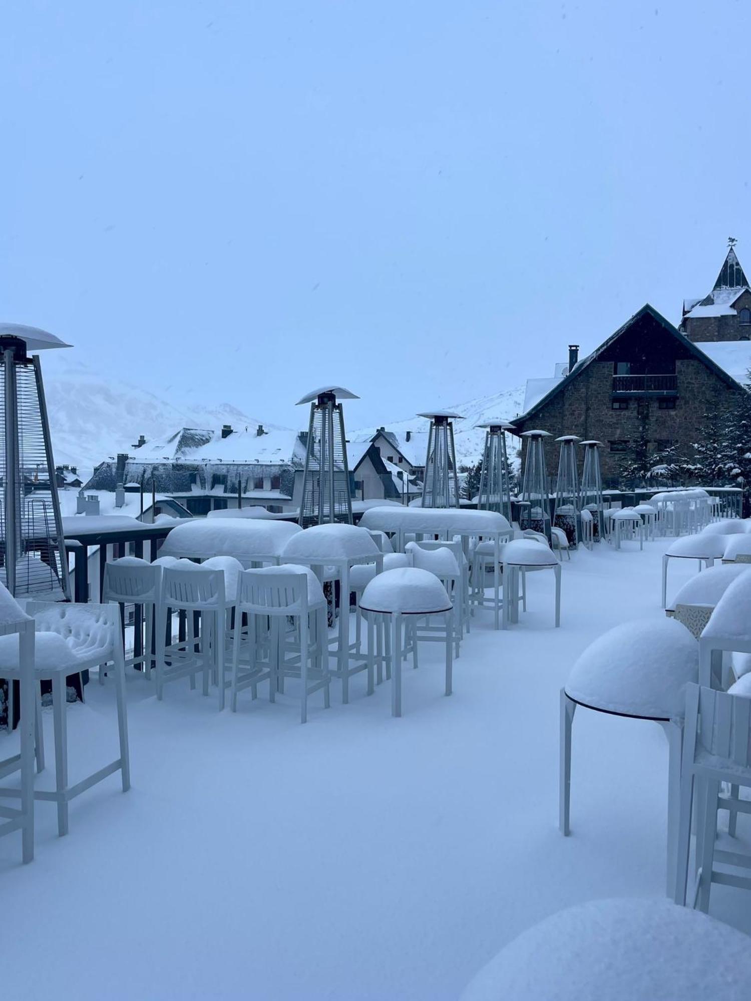 Snoe Aragon Hills Ξενοδοχείο Formigal Εξωτερικό φωτογραφία